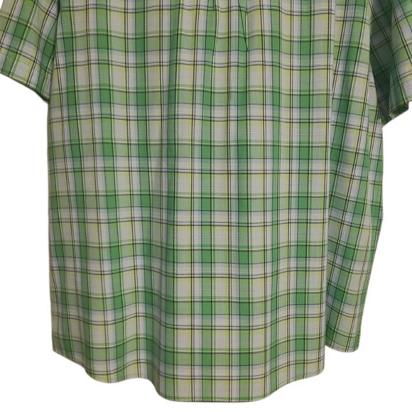 Saddlebred | Men's Green and White Short Sleeve Plaid Casual Shirt (Size XXL) - Picture 10 of 11